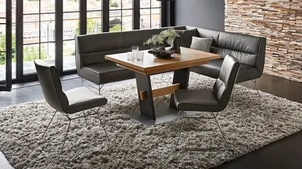 Современный кухонный уголок