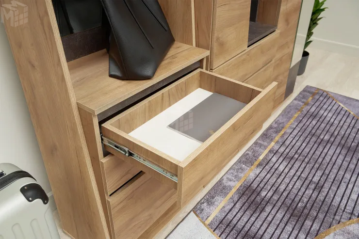 Шкаф с зеркалом Соренто для прихожей