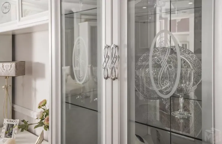 Витрина Мишель 2-ств белый матовый