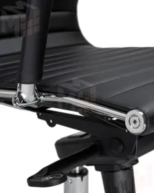 Офисное кресло для руководителей DOBRIN CLARK (чёрный) Офисное кресло для руководителей DOBRIN CLARK (чёрный)