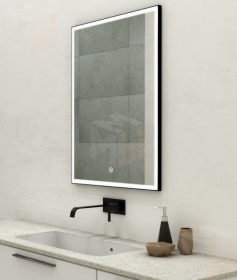 Зеркало с LED подсветкой Frame Black 600х800
